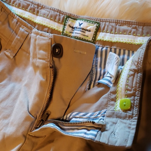 American Eagle Shorts - Picture 2 of 4